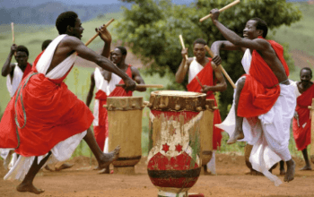 African drummers drumming - Discover Burundi