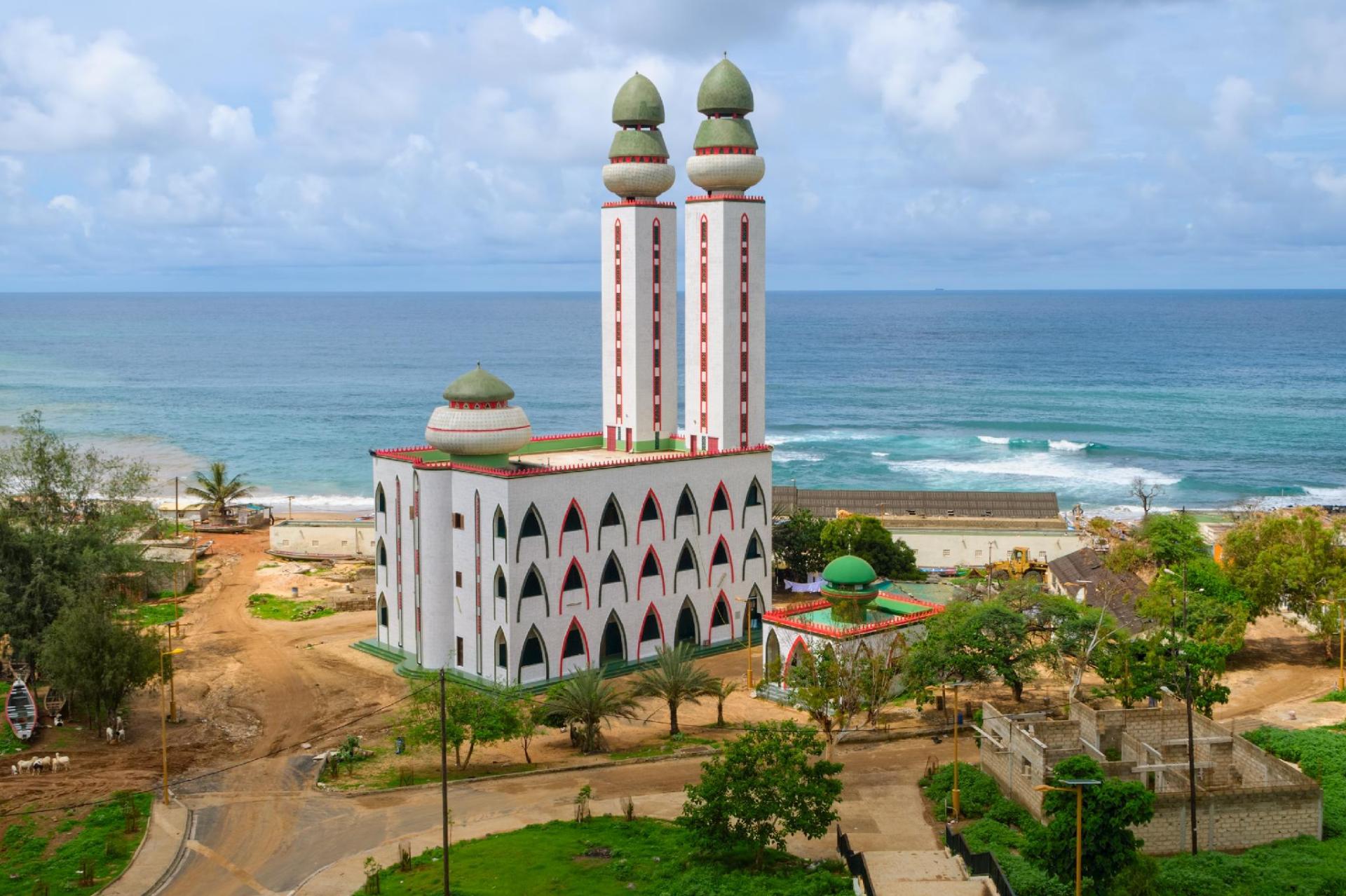 Mosque of the Divinity - Classical Tour of Senegal