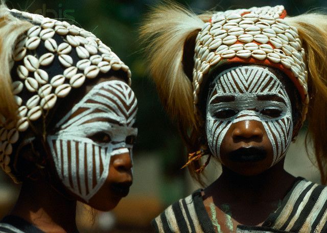 Young Yacouba girls