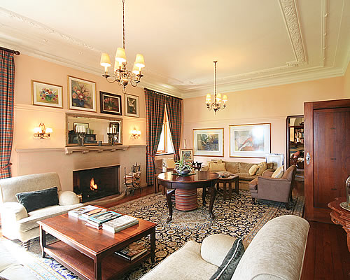 Hotel lounge of Camps Bay Retreat Hotel