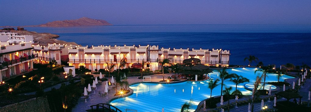 Outdoor pool area of Concorde El Salam