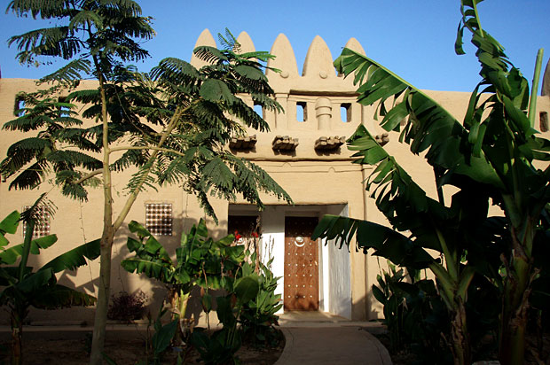 Entrance of Hotel DjenneDjenno