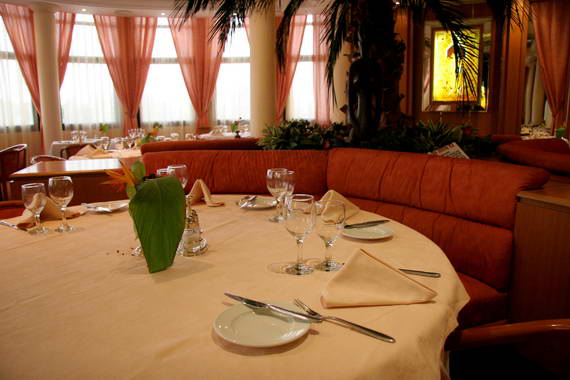 Dining area of Hotel Salam