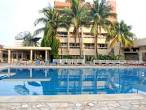 Outdoor pool area of Hotel Du Lac