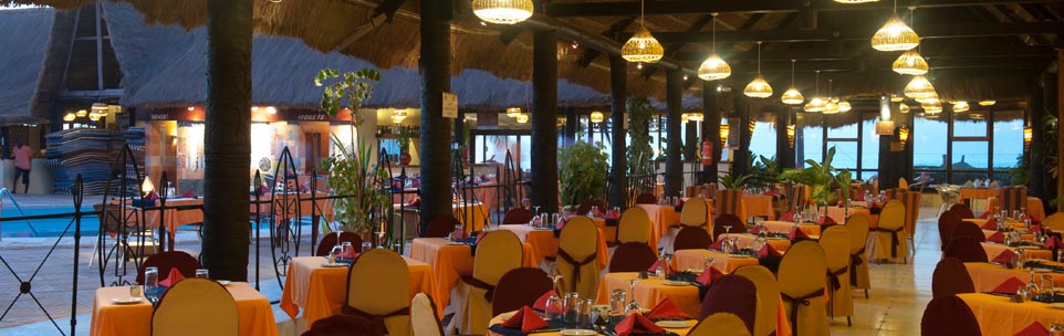 Dining room of Kombo Beach Hotel