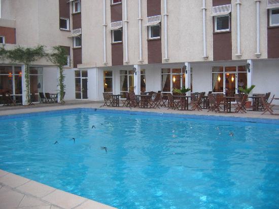 Outdoor pool area of Mercure Marhaba