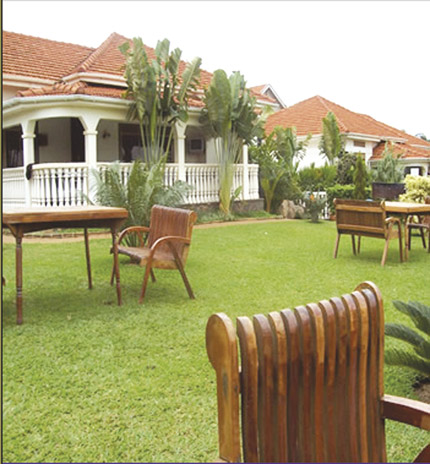Outdoor area of Pal Suites