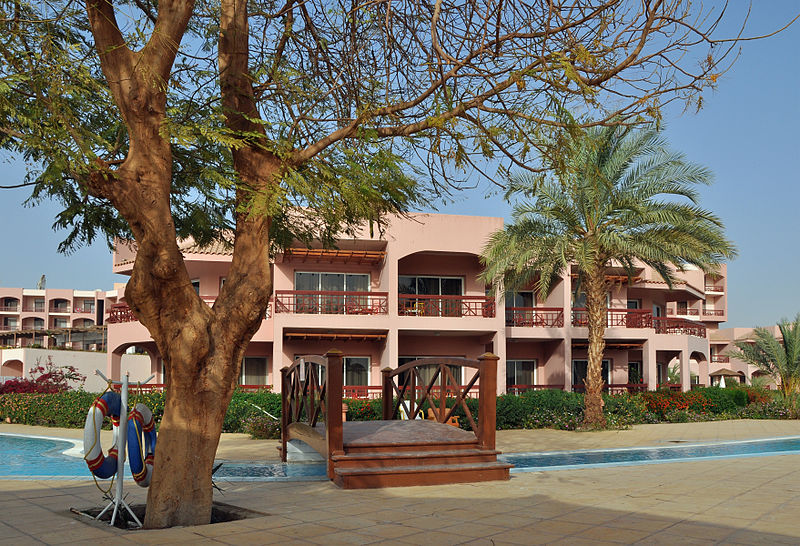 Outdoor pool area of Pyramisa Isis Island Hotel