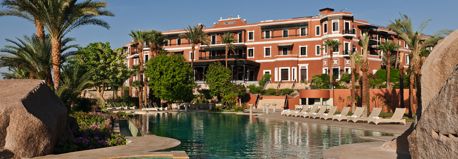 Outdoor pool area of Sofitel Old Cataract Hotel