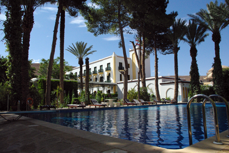Outdoor pool area of Hotel Kerdada