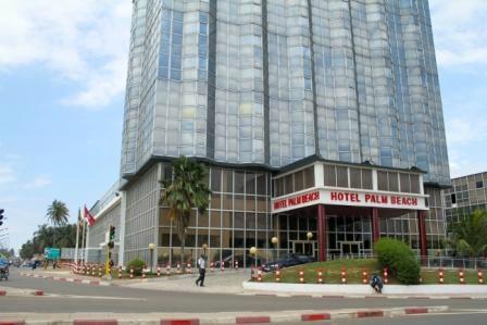 Entrance of Hôtel Palm Beach Lomé