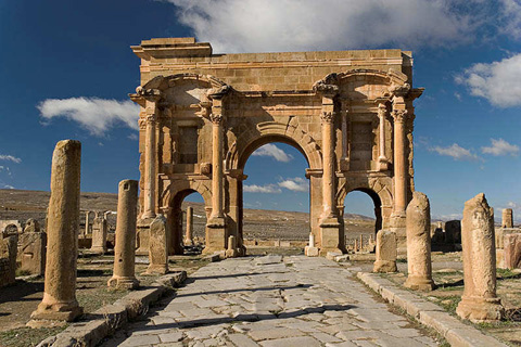 Frontal view of the Timgad Arch - Historical Tour of Algeria- Roman Algeria
